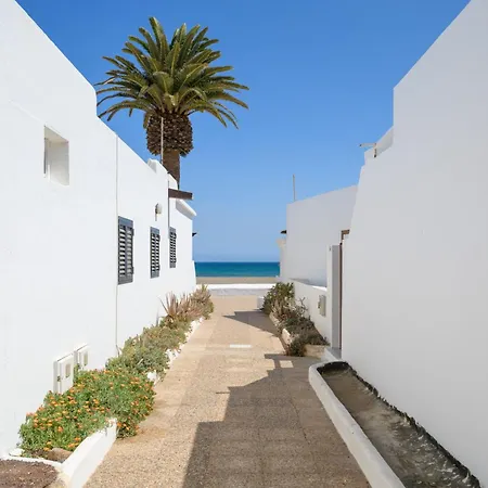 Playa De Guacimeta - Maresia Apartment Playa Honda (Lanzarote)