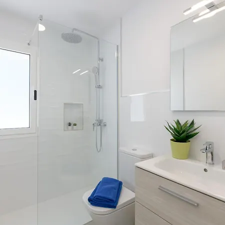 Playa De Guacimeta - Maresia * Playa Honda (Lanzarote)