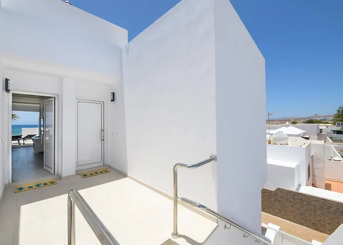 Playa De Guacimeta - Maresia Playa Honda (Lanzarote)